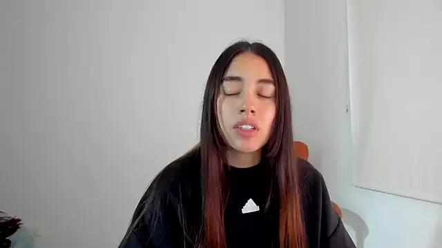 AriaMontgomery from StripChat