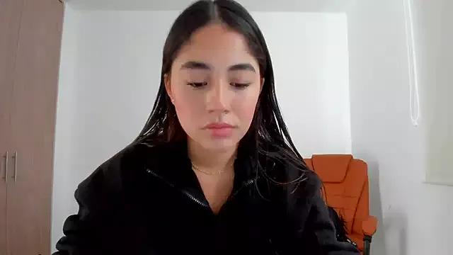 AriaMontgomery from StripChat