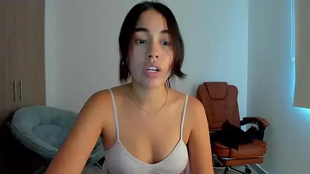 AriaMontgomery from StripChat