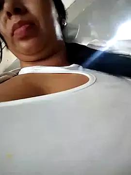 Ariana-pp03 from StripChat