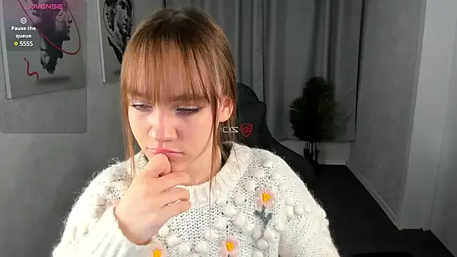 Ariana_Moor on StripChat 