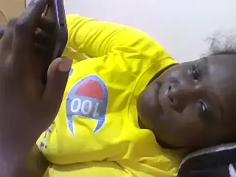 arianadee1999 on StripChat 