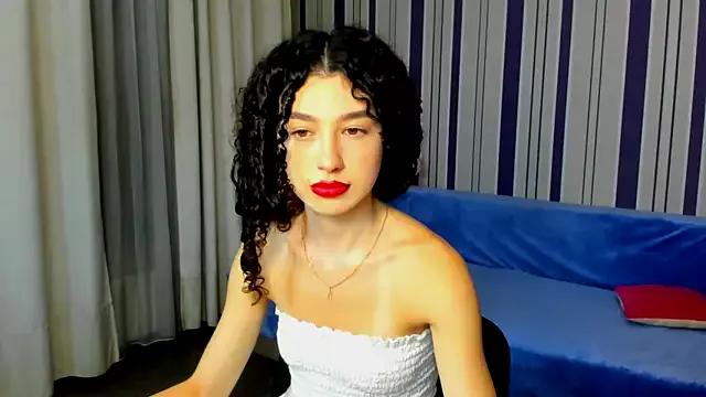 ArianaFoxi from StripChat is Freechat