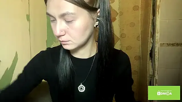 ArianeBhayani from StripChat is Freechat