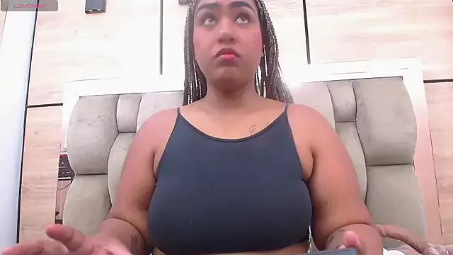 arianna_pearl from StripChat