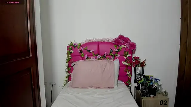 AriannaFox_ on StripChat 