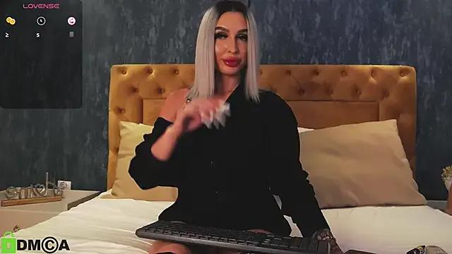 AriannaLure from StripChat