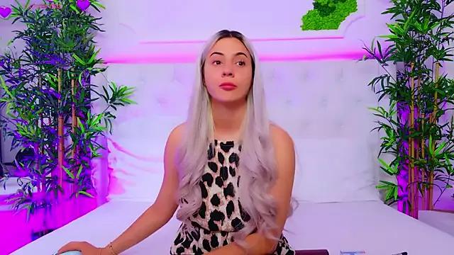 AriannaSins from StripChat