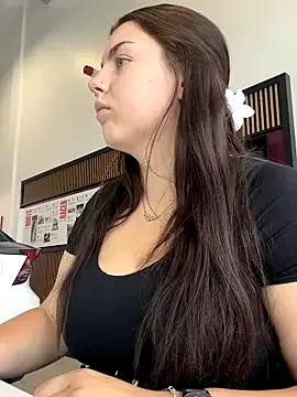 ariasbeautyx from StripChat