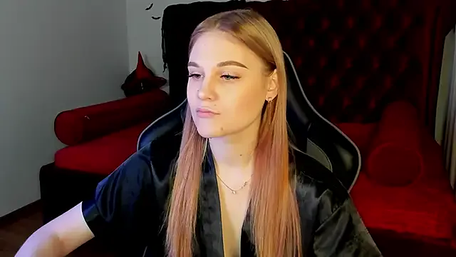 AriaWell from StripChat