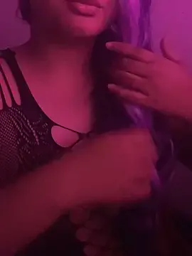 arielopal from StripChat is Freechat