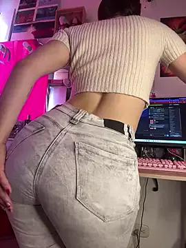 ariiel_ from StripChat