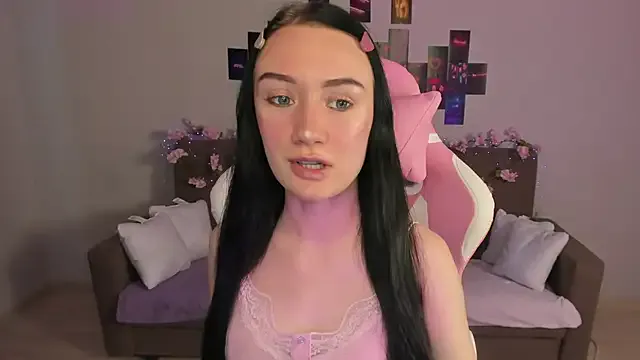 Arina_Meow19 from StripChat is Freechat