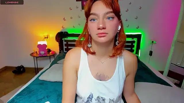 ArinaWinss from StripChat