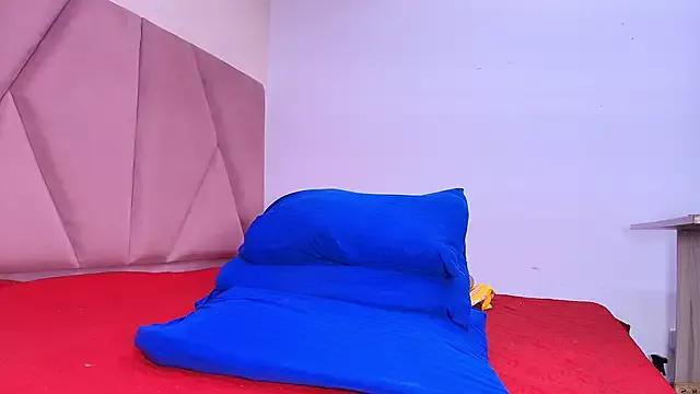 arl_chloee from StripChat is Freechat