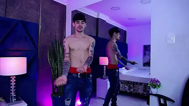 AronMuller_ from StripChat is Freechat