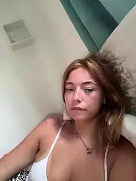 AroraAngel from StripChat