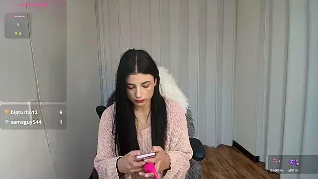 Arya_33 from StripChat