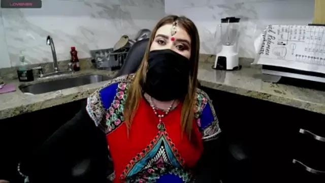 aryabigtits from StripChat