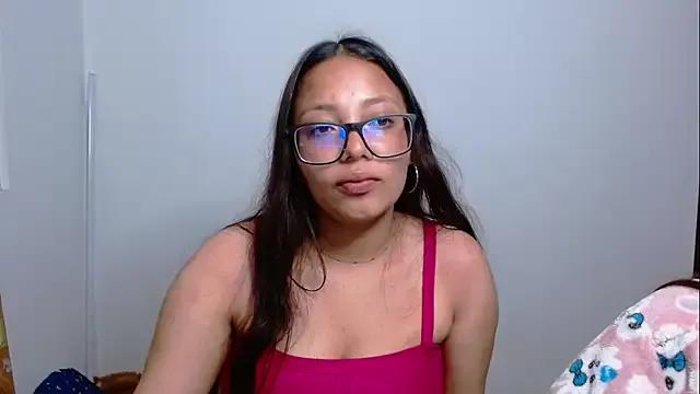 aryana777 from StripChat is Freechat