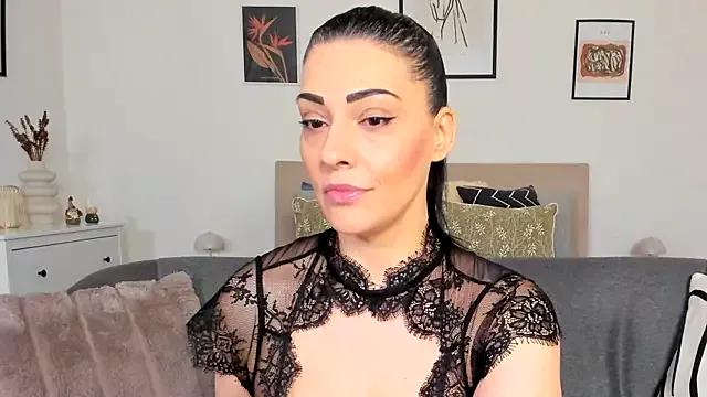 AryaSummersReal from StripChat