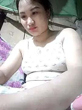 asaka-cute from StripChat is Freechat