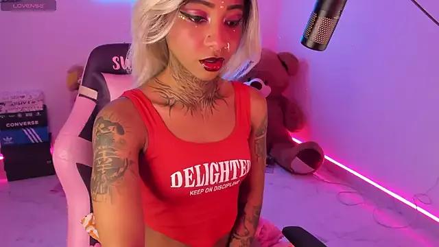 AshantiiSweet from StripChat