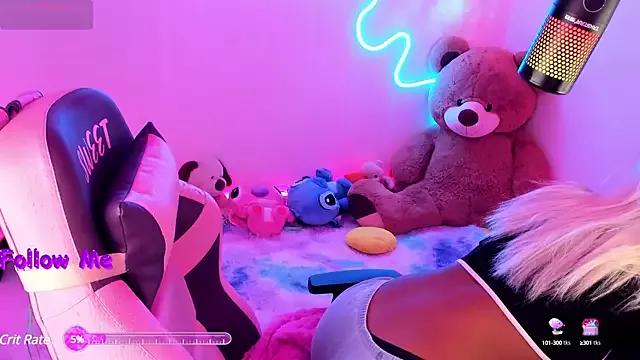 AshantiiSweet from StripChat