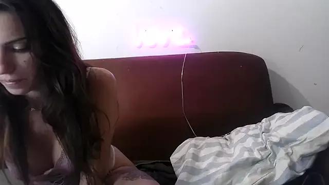 asherastardust from StripChat is Freechat