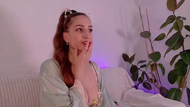 Ashhh_ley from StripChat