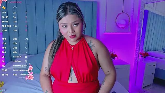 Try our streaming cams variety and talk on a personal level with our adorable girls streamers, showing off their bountiful shapes and dildos.