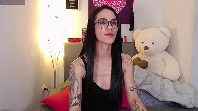 Ashley_alvarex from StripChat is Freechat