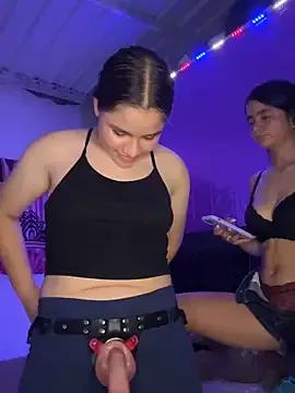 Ashley_and_Zoe from StripChat