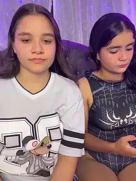 Ashley_and_Zoe from StripChat