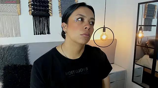 Ashley_owens_ from StripChat is Freechat