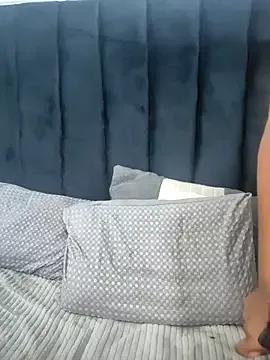 AshleyBaker_203 on StripChat