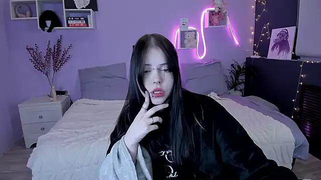 AshleyScarrlet from StripChat is Freechat