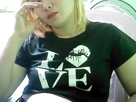 Ashlylove25 from StripChat
