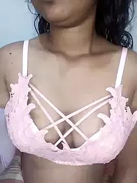 ASHUGIRL_JAY from StripChat