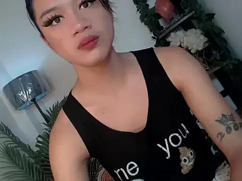 asia_mekaniko from StripChat is Freechat