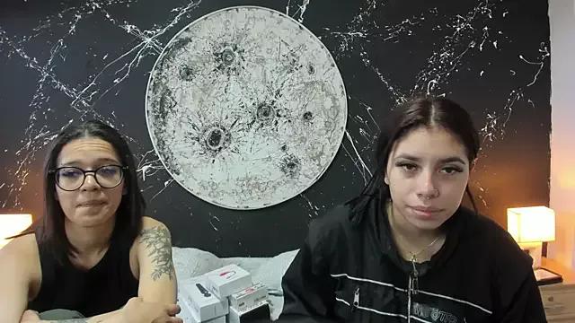 AsiaAndZoe from StripChat