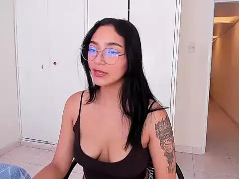ASIAM_BRUNET from StripChat