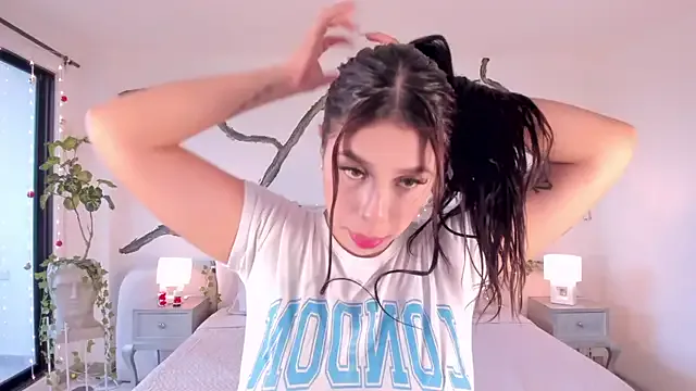 AsiaMillerr_ on StripChat 