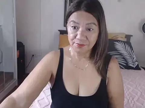 Asian-mature69 from StripChat is Freechat