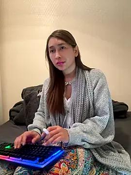 Asian_ladyboy2025 from StripChat