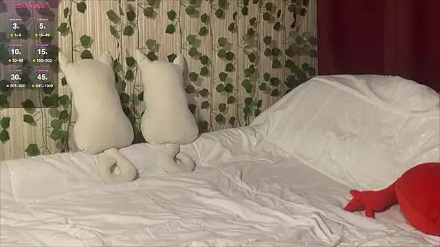 Try our streaming cams variety and talk on a personal level with our adorable girls streamers, showing off their bountiful shapes and dildos.