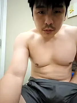 asianBtm11 on StripChat 