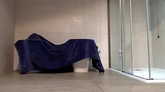 AsiaSlavePantyhosed on StripChat 