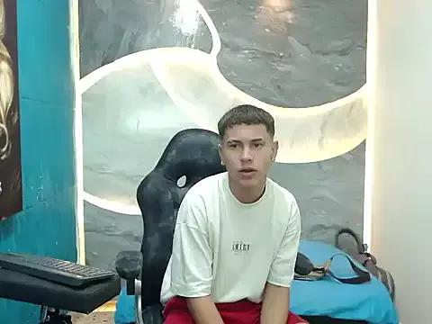 Asmodeus_Bigcock from StripChat is Freechat
