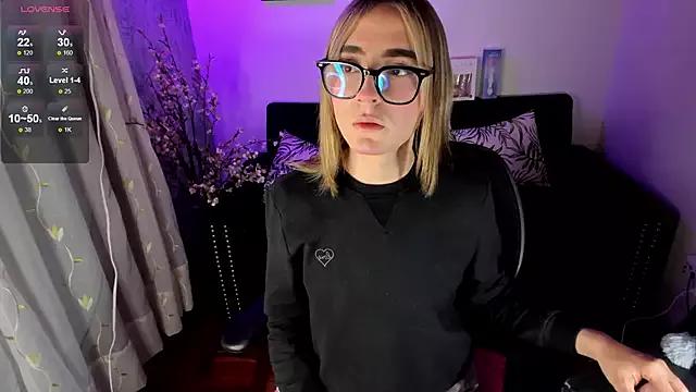 asmodeuss_night from StripChat is Freechat